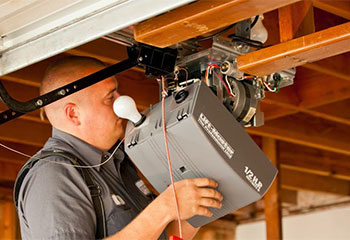 Chamberlain Installation | Garage Door Repair Springfield, FL Chamberlain Installation | Garage Door Repair Springfield, FL
