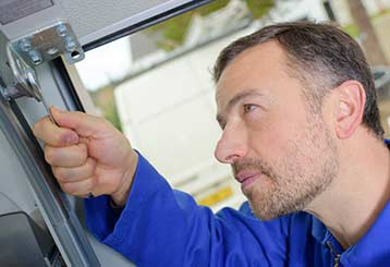 Taking care of your garage door | Garage Door Repair Springfield, FL