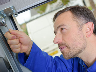 Garage Door Maintenance | Garage Door Repair Springfield, FL Garage Door Maintenance | Garage Door Repair Springfield, FL